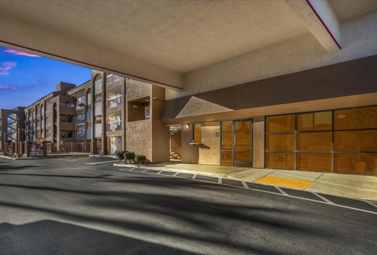 Days Inn By Wyndham Chula Vista-San Diego Esterno foto