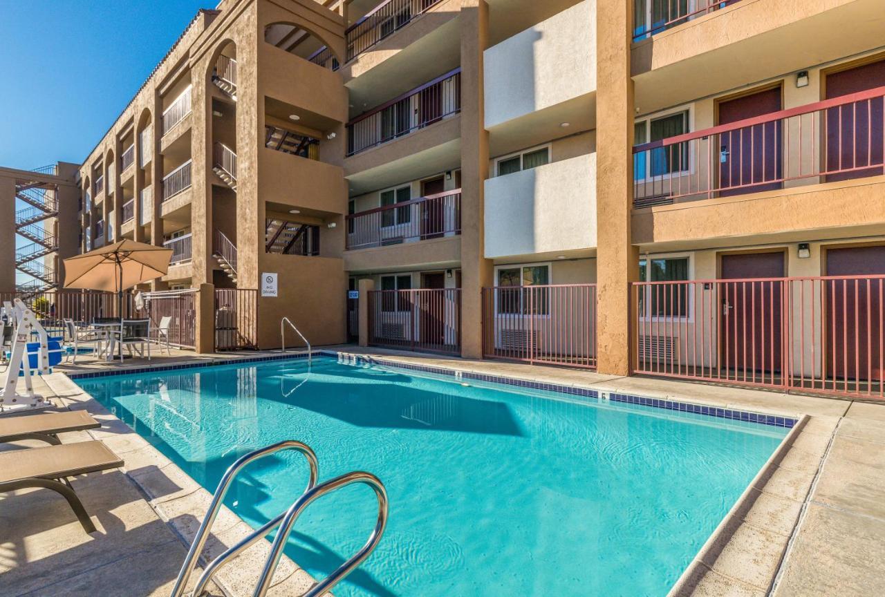 Days Inn By Wyndham Chula Vista-San Diego Esterno foto