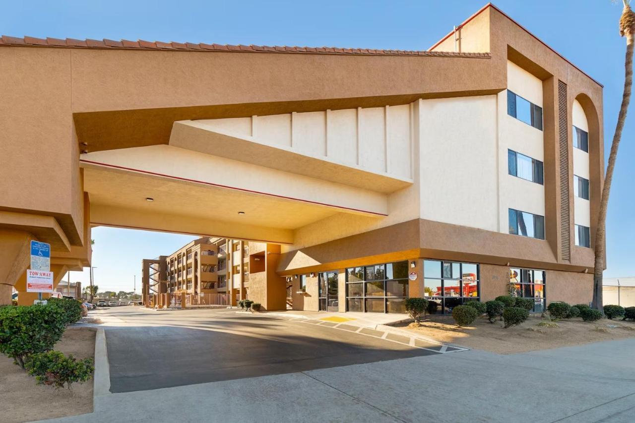 Days Inn By Wyndham Chula Vista-San Diego Esterno foto
