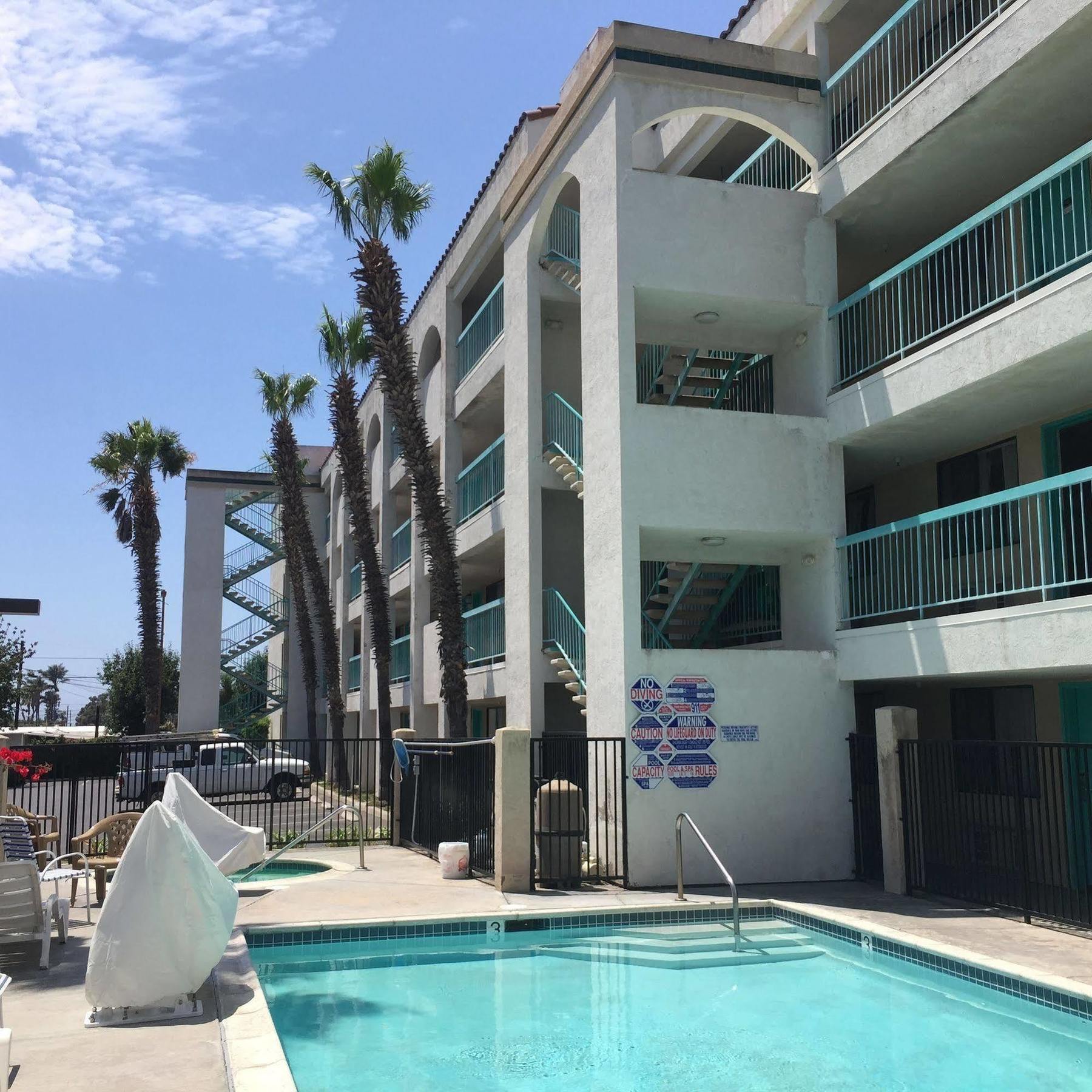 Days Inn By Wyndham Chula Vista-San Diego Esterno foto
